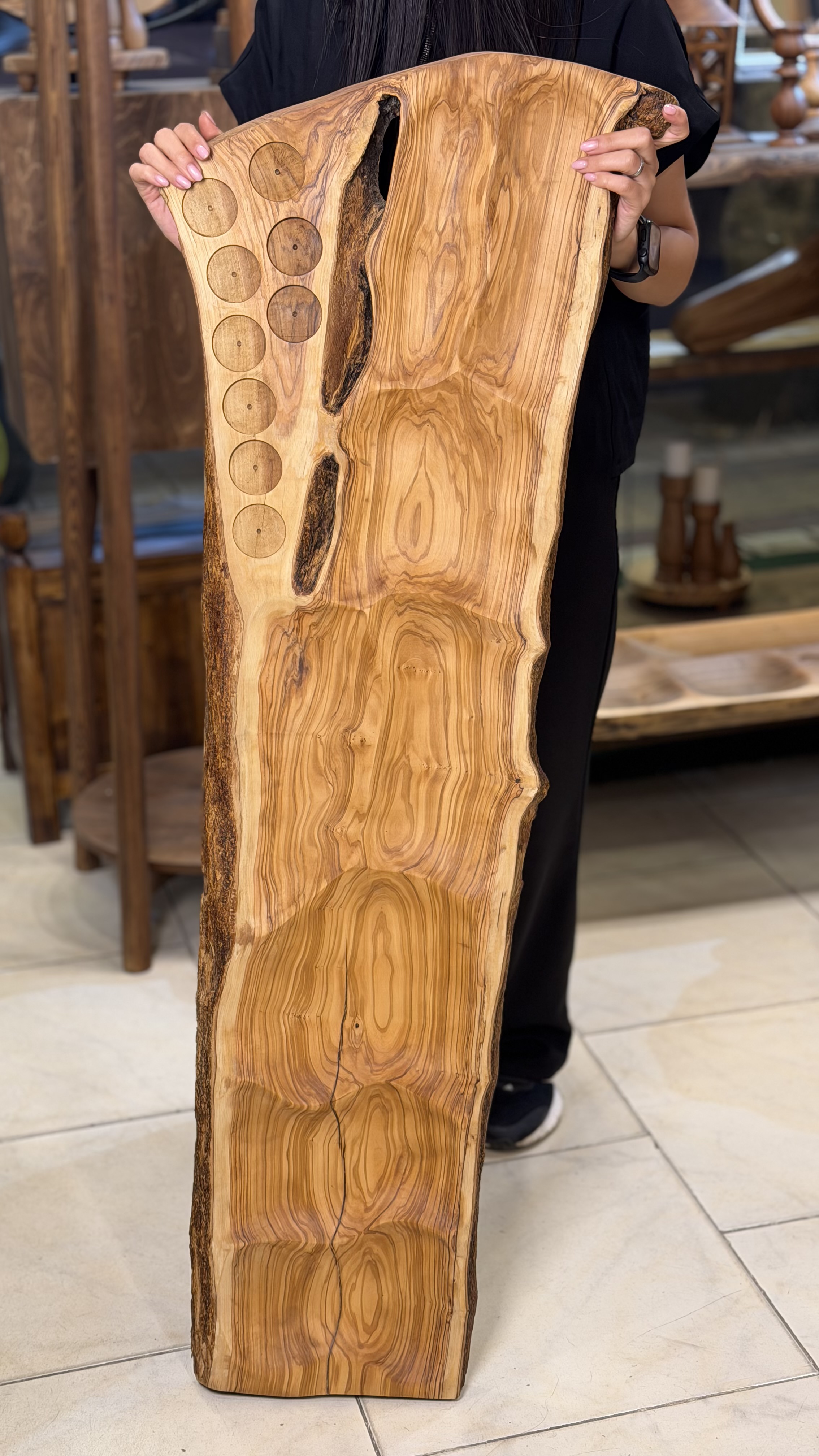 مزه خوری چوب زیتون